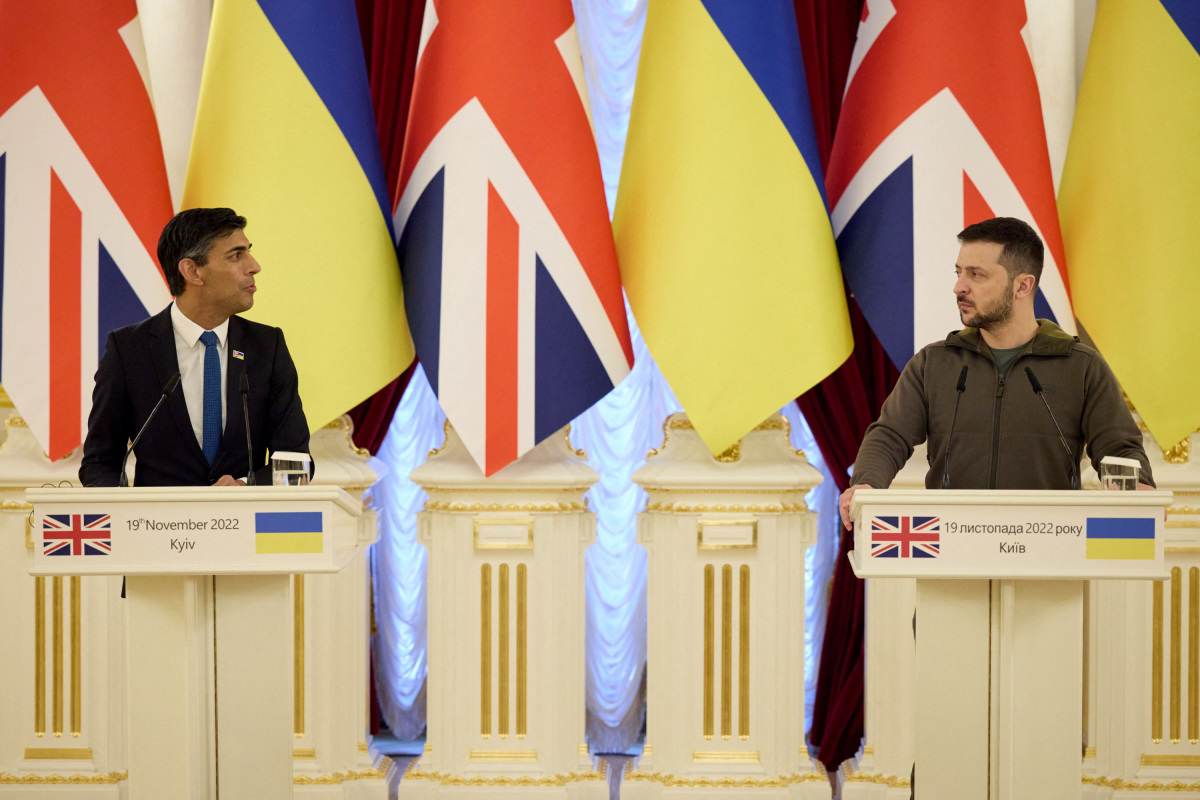 UK Prime Minister Sunak Vows To Maintain Military Aid To Ukraine