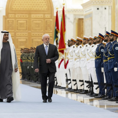 UAE President Sheikh Mohamed bin Zayed Al Nahyan and Brazil's President Luiz Inacio Lula da Silva inspecting the honour guard