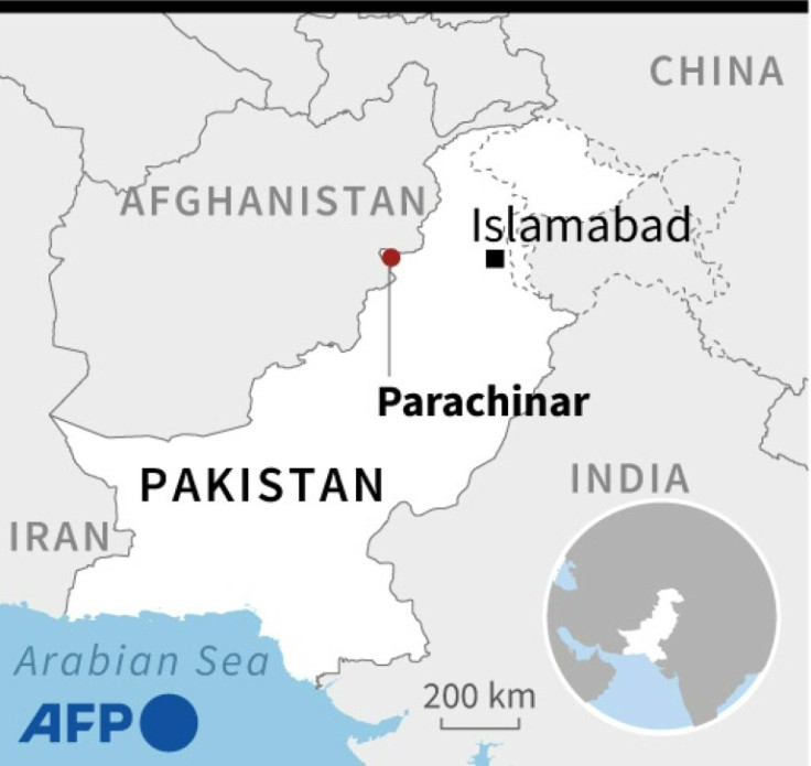 Map of Pakistan locating Parachinar in the northwest of the country, in the area of a deadly shooting incident on May 4