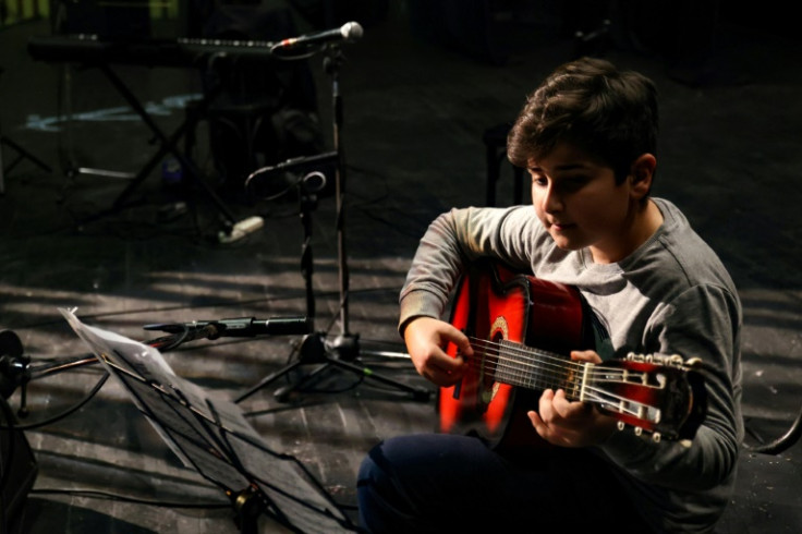 As Lebanon's economic crisis grinds on, some teachers at the state music conservatory have quit