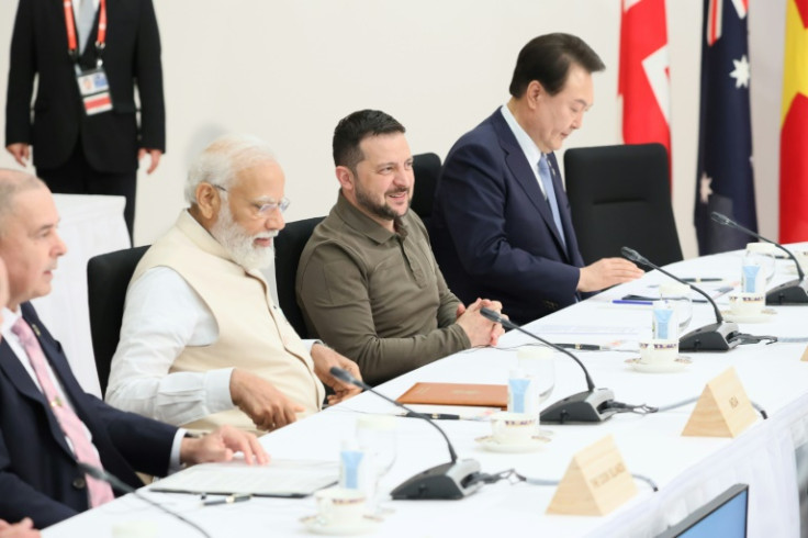 Zelensky addressed an "emotional" session of leaders from the G7 and non-member nations