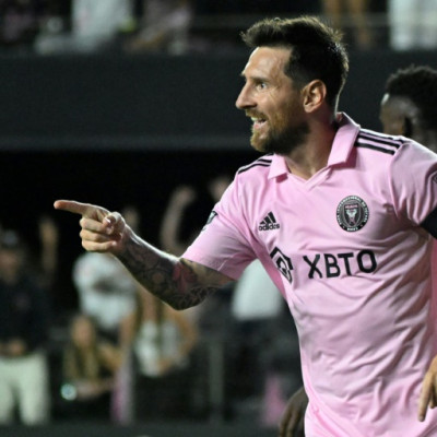 Lionel Messi celebrates scoring Inter Miami's third goal during the round of 32 Leagues Cup match against Orlando City on Wednesday