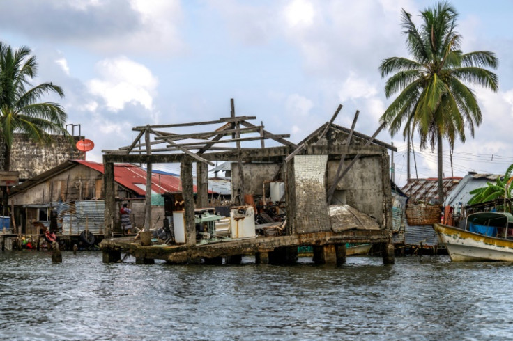 The rising sea has destroyed several houses on the Caribbean island of Carti Sugtupu already