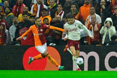 Galatasaray and Manchester United played out a thrilling 3-3 draw that leaves the English side on the verge of going out of the Champions League