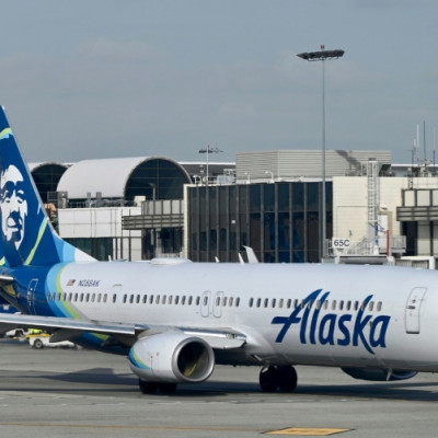 Alaska Airlines is set to purchase mid-size US carrier Hawaiian Airlines -- if it can gain regulatory approval