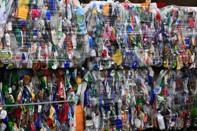 Plastic Containers to be Recycled