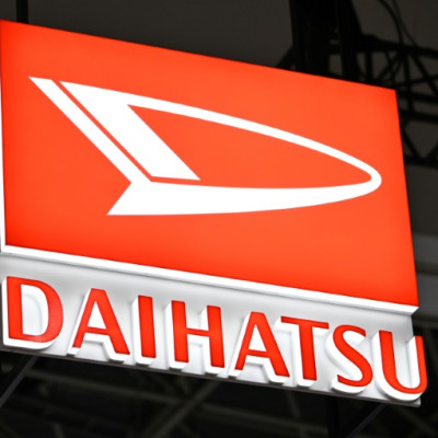 Japanese automaker Daihatsu, a Toyota subsidiary, has suspended shipments of all cars amid a safety test-rigging scandal
