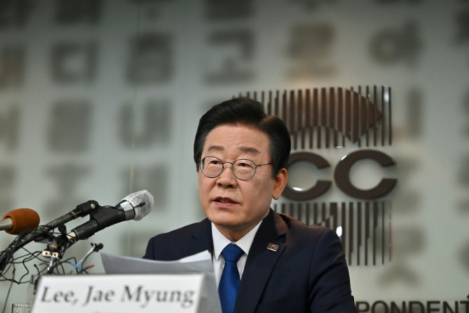 Democratic Party leader Lee Jae-myung was attacked by a man pretending to be a supporter on Tuesday
