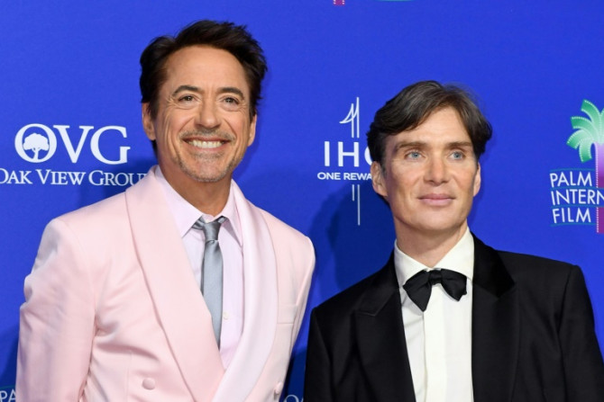 'Oppenheimer' actors Cillian Murphy (R) and Robert Downey Jr. (L) both have strong chances at Oscars glory