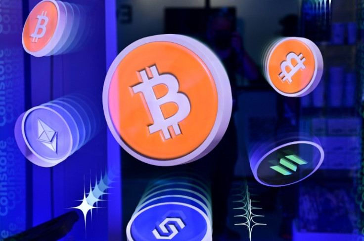 Logos of Bitcoin and different cryptocurrencies